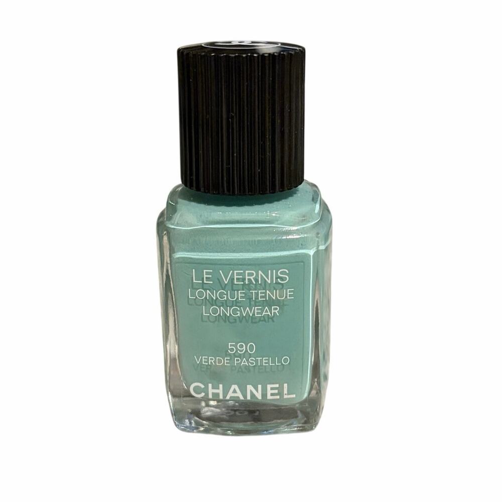 Chanel Le Vernis Longwear Nail Polish 590 Verde Pastello Full Size New